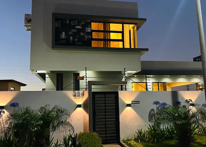 Villa Palmeras 4-Bedroom Ac Premium Central Oasis - Newly Refreshed